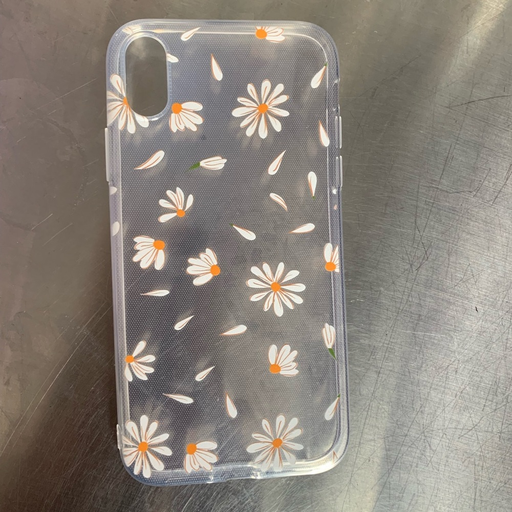 Daisy IPhone XR case